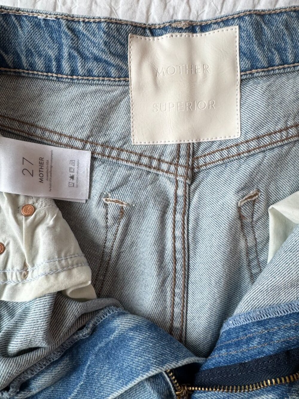 MOTHER High Waisted Spinner Zip Heel Jeans Size 27 - Picture 9 of 14